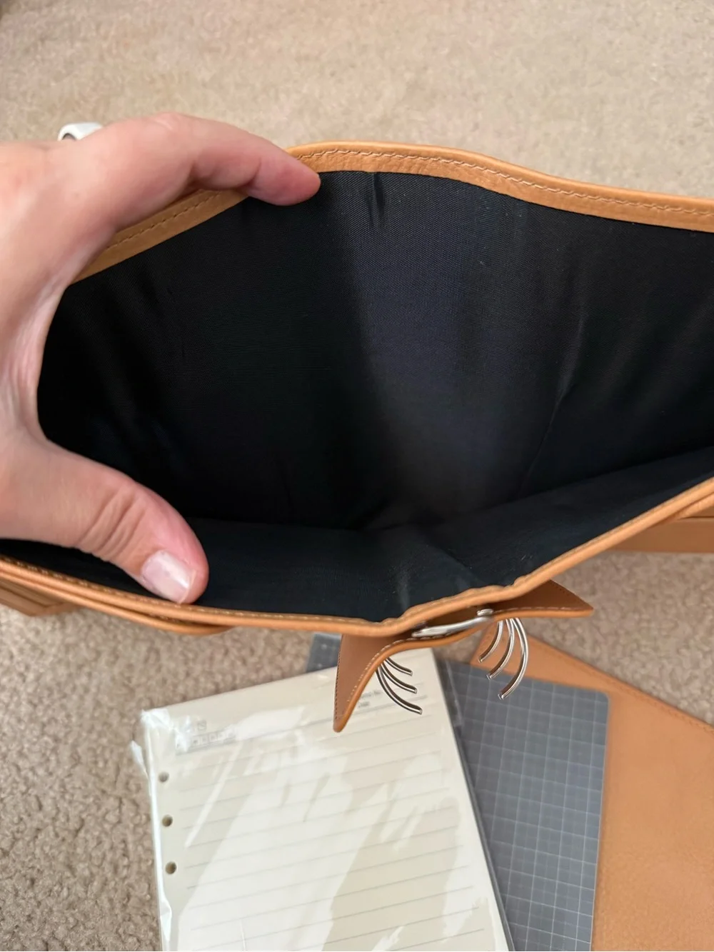 Moterm Luxe Rings Planner - A5 (Vegetable Tanned Leather) - Picture 10 of 14